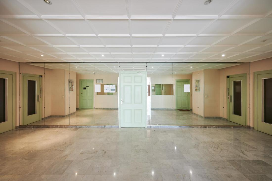 Sunlight - Sky Blue - 3 Bedroom Flat With Sea View On The Promenade Des Appartamento